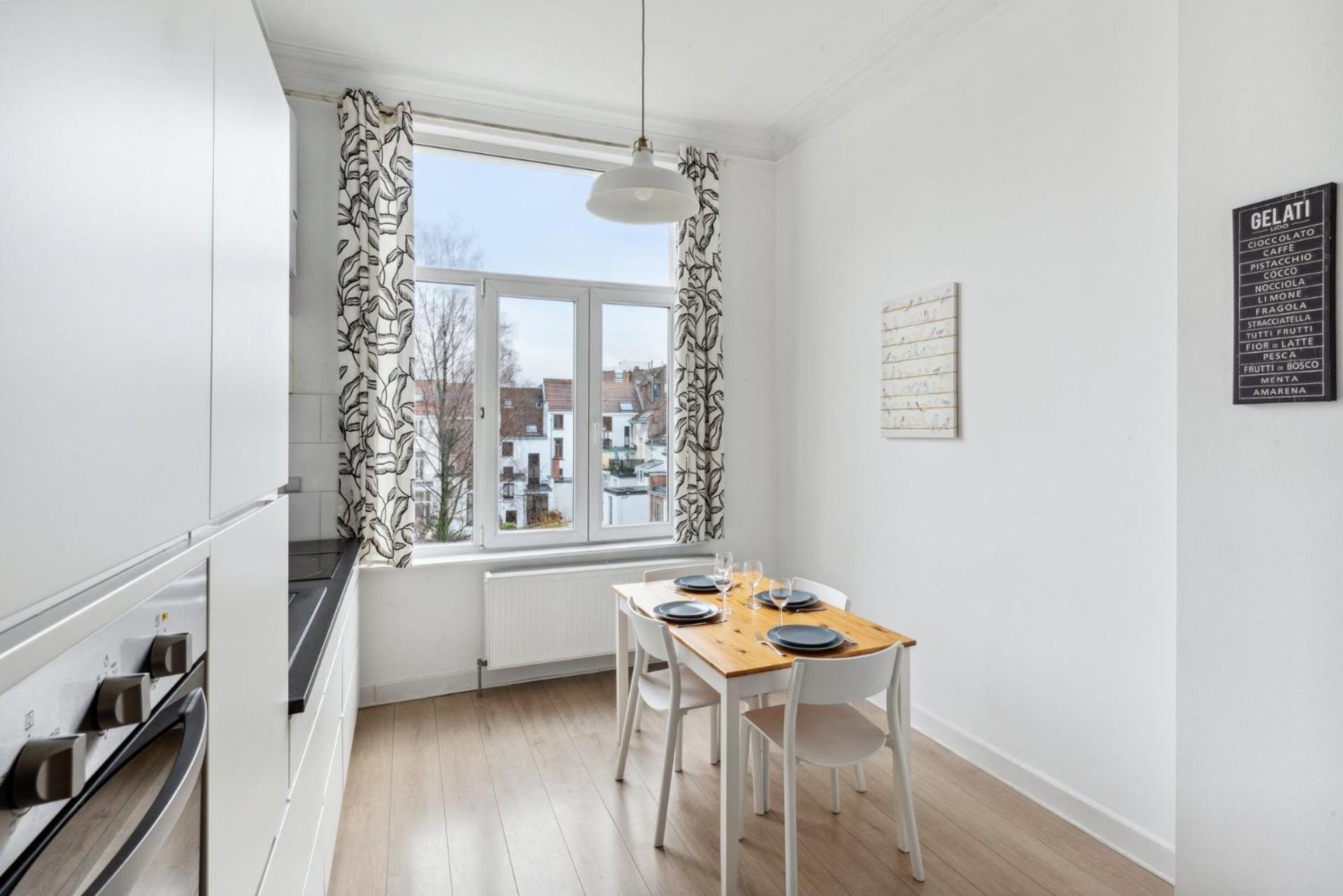 Apartment In Brussels, Lantsheere By Homenhancement Sa Exteriör bild