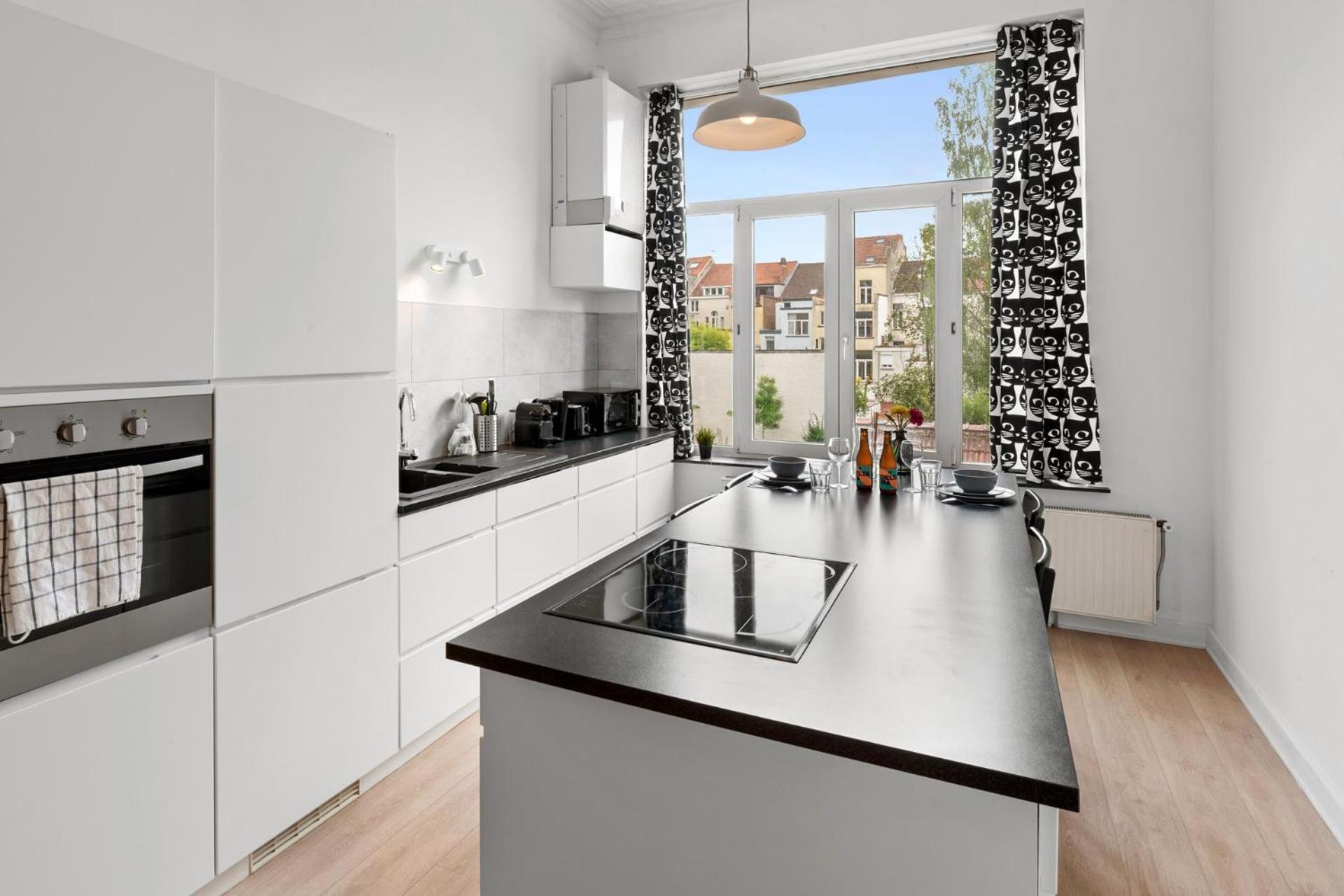 Apartment In Brussels, Lantsheere By Homenhancement Sa Exteriör bild